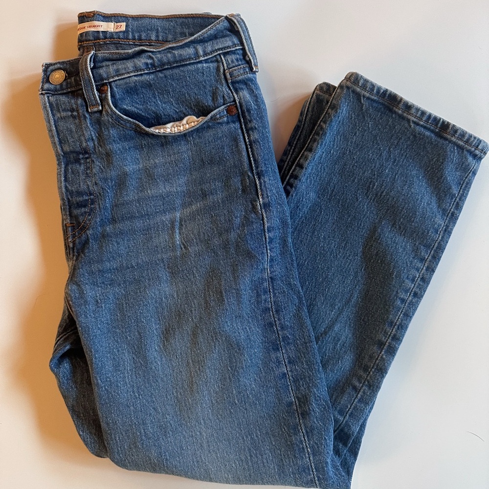 Levi’s Premium Blue Denim Wedgie Straight Jeans 27